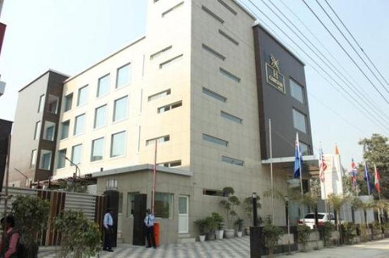 Kings Forth Hotels Ню Делхи Екстериор снимка